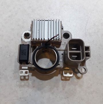 آفتامات دینام تویوتا هایلوکس